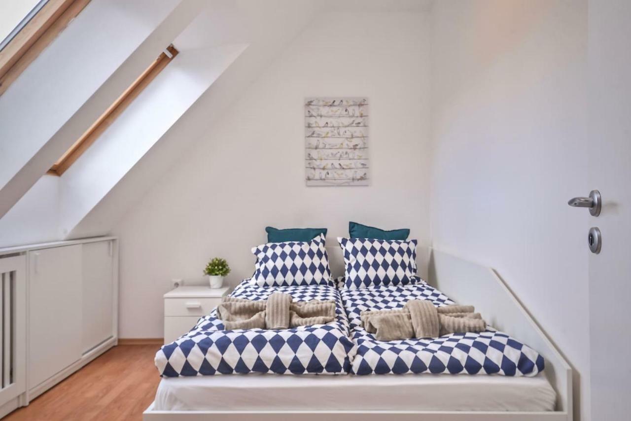 South Park, Vitosha View, 2-Bdr, 2-Bthr Apartment By Flat Mаnager Sofia Luaran gambar