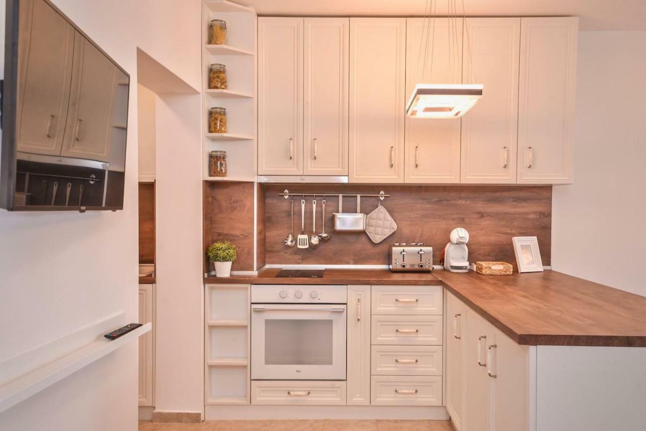South Park, Vitosha View, 2-Bdr, 2-Bthr Apartment By Flat Mаnager Sofia Luaran gambar
